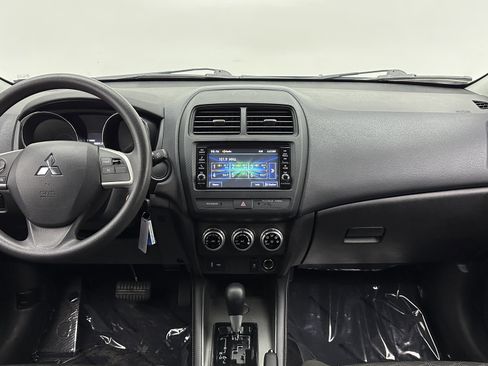 Used 2021 Mitsubishi Outlander Sport S image 24