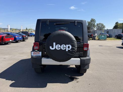 Used 2018 Jeep Wrangler Sport w/ Quick Order Package 24S AWD/4WD image 7