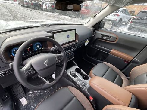 New 2025 Ford Bronco Sport Outer Banks w/ Outer Banks Tech Package+ image 15