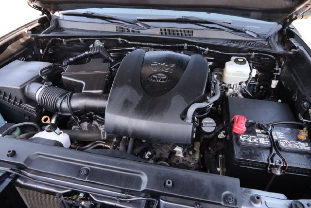 Used 2021 Toyota Tacoma TRD Pro AWD/4WD image 31
