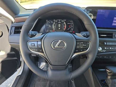 New 2025 Lexus ES 350 w/ Premium Package image 26
