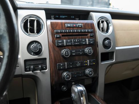 Used 2012 Ford F150 Lariat w/ Lariat Chrome Pkg AWD/4WD image 21