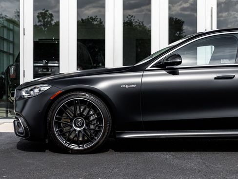 Used 2026 Mercedes-Benz S 63 AMG S image 6