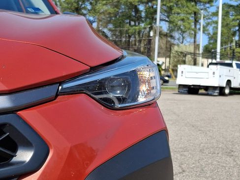 Certified 2025 Subaru Crosstrek 2.0i Premium image 9