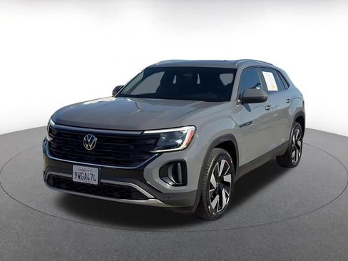 Used 2026 Volkswagen Atlas Cross Sport SE AWD/4WD image 7