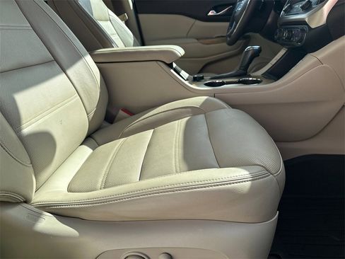 Used 2018 GMC Acadia Denali w/ Technology Package image 14