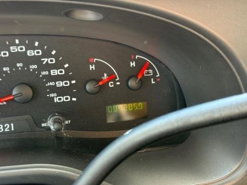 Used 2006 Ford E-450 and Econoline 450 E-450 image 24