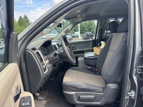 Used 2012 RAM 1500 Classic SLT RWD image 11