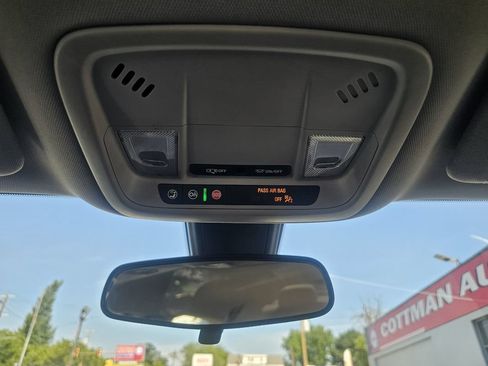 Used 2022 Chevrolet Malibu LS FWD image 34