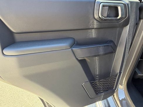 New 2026 Ford Bronco Outer Banks w/ Sasquatch Package AWD/4WD image 19