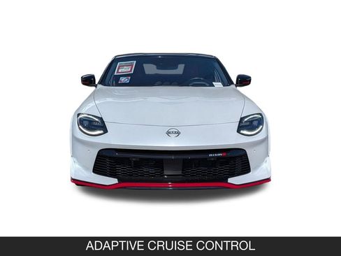 Certified 2024 Nissan Z NISMO w/ Floor Mat Package RWD image 4