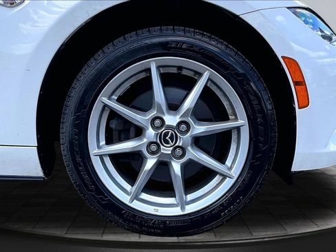 Used 2016 MAZDA MX-5 Miata Sport RWD image 24