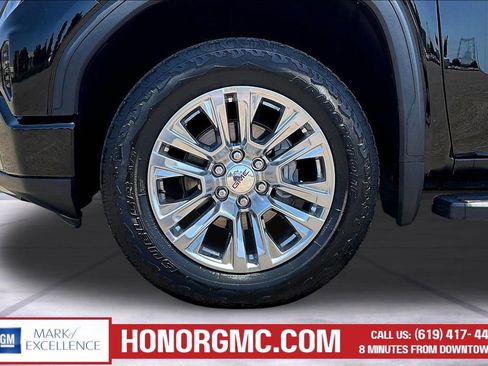 Used 2023 GMC Sierra 1500 Denali AWD/4WD image 35