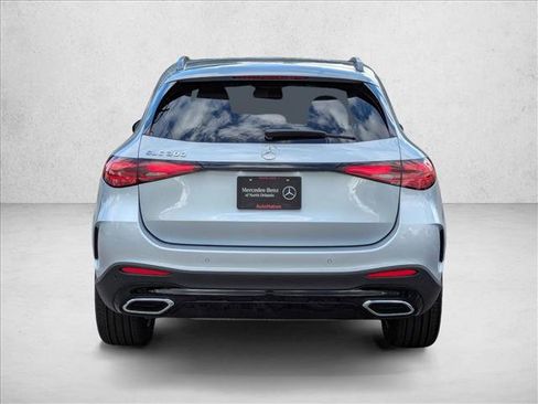 Certified 2026 Mercedes-Benz GLC 300 image 7