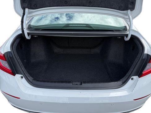 Certified 2020 Honda Accord Touring image 17