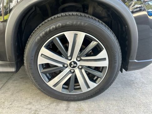 Used 2021 Mitsubishi Outlander Sport ES FWD image 17