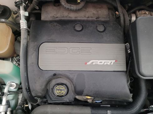 Used 2013 Ford Edge Sport w/ Driver Entry Pkg image 30