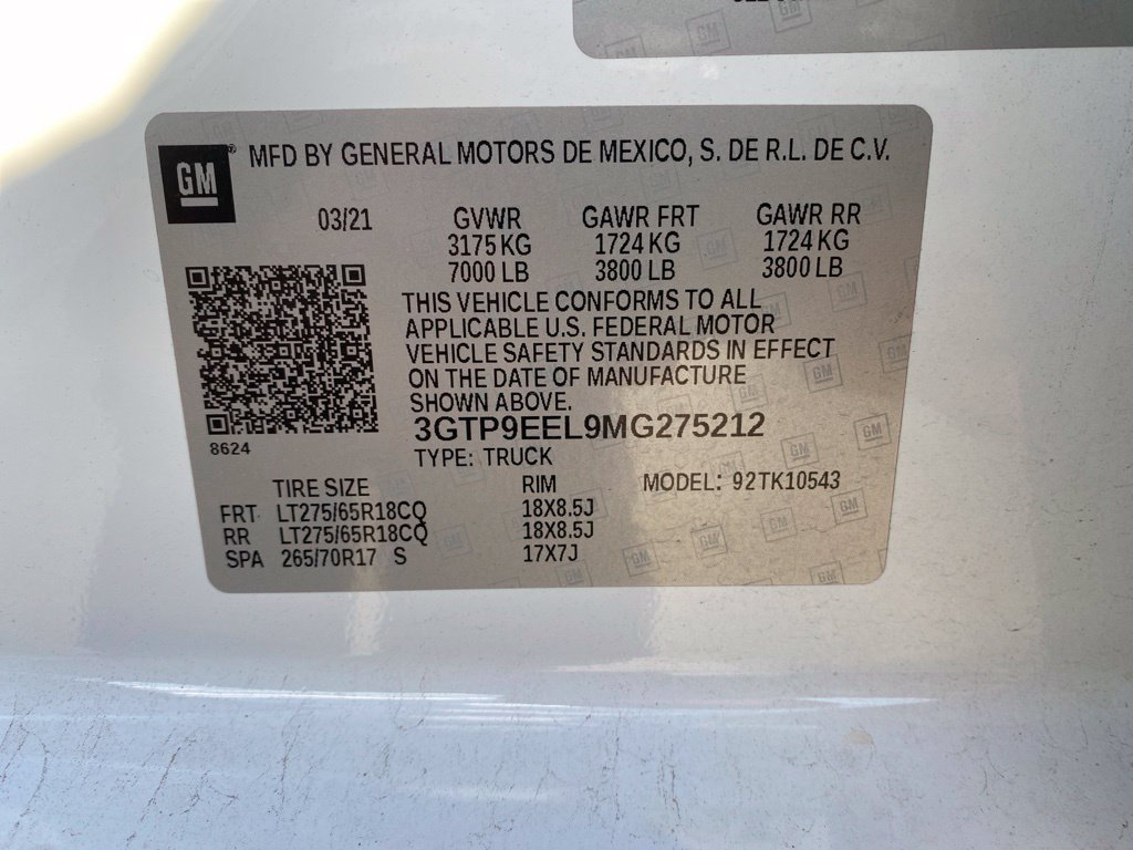 Used 2021 GMC Sierra 1500 AT4 w/ AT4 Value Package AWD/4WD image 18