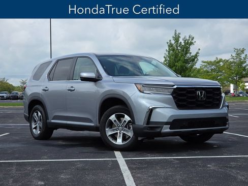 Used 2024 Honda Pilot EX-L image 3