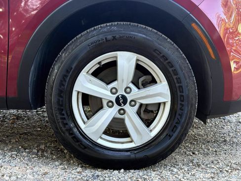 Certified 2022 Kia Sorento LX AWD/4WD image 31