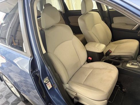 Used 2015 Subaru Forester 2.5i Premium w/ All-Weather Package AWD/4WD image 23