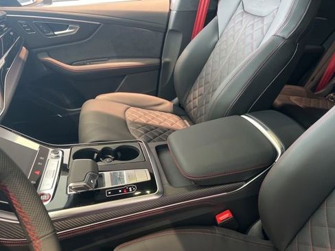 New 2026 Audi SQ8 Prestige image 17