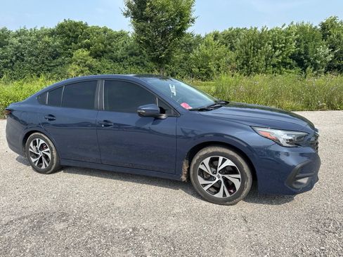 Certified 2025 Subaru Legacy Premium AWD/4WD image 9