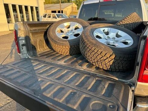 Certified 2020 RAM 1500 Laramie AWD/4WD image 6