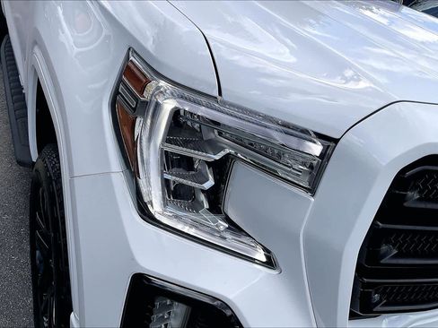 Used 2021 GMC Sierra 1500 AT4 w/ AT4 Premium Package AWD/4WD image 27