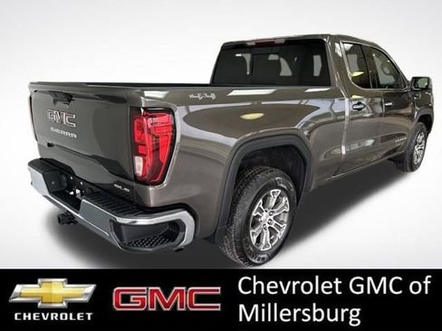 Used 2019 GMC Sierra 1500 SLE w/ SLE Value Package AWD/4WD image 3