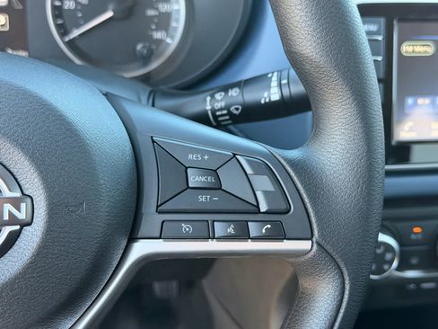 New 2025 Nissan Versa SV image 18