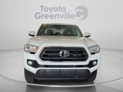 Used 2023 Toyota Tacoma SR5 w/ Technology Package RWD image 9