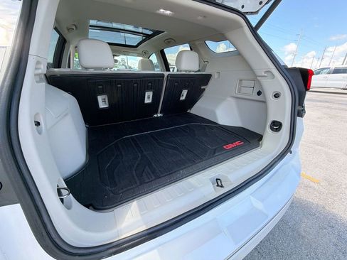 Used 2023 GMC Terrain Denali AWD/4WD image 32