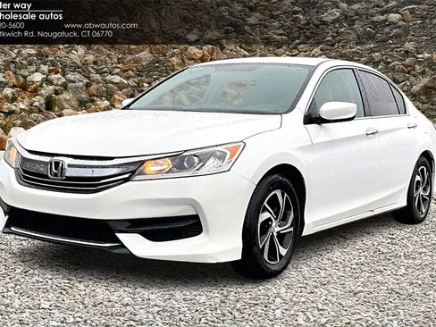 Used 2017 Honda Accord LX image 1