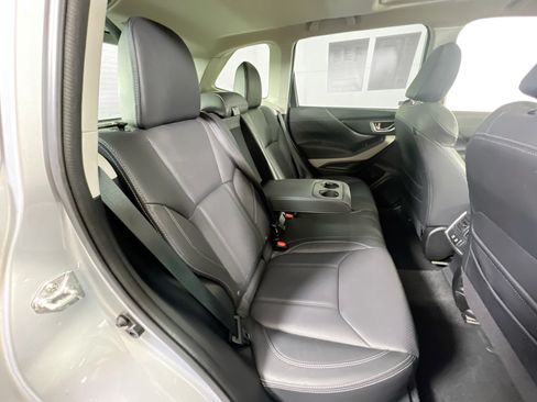 Used 2023 Subaru Forester Limited AWD/4WD image 28