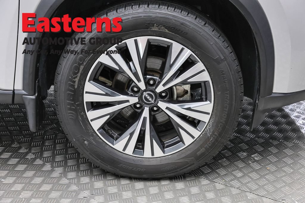 Used 2023 Nissan Rogue SV AWD/4WD image 92