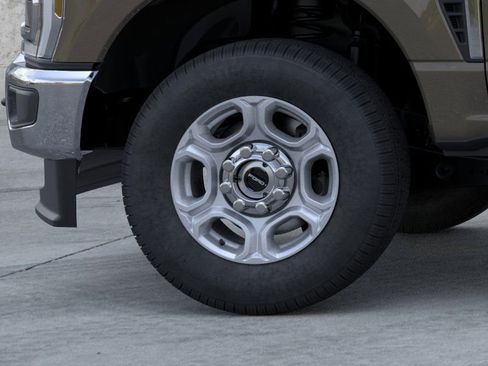 New 2026 Ford F250 XLT w/ XLT Premium Package image 19