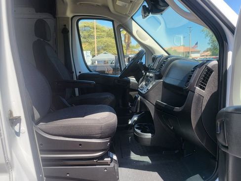 Used 2022 RAM ProMaster 1500 w/ Safety Group FWD image 17