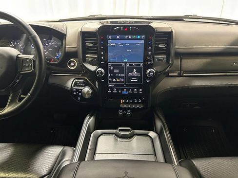 Used 2023 RAM 1500 Limited AWD/4WD image 14