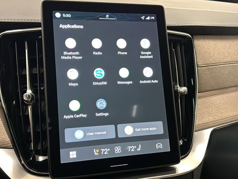 New 2026 Volvo XC90 T8 Plus w/ Protection Package Premier image 17