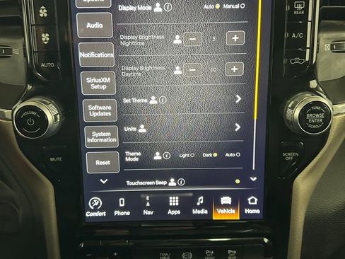 Used 2024 RAM 3500 Laramie image 36