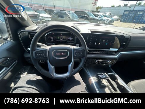 New 2025 GMC Sierra 1500 SLT w/ SLT Convenience Package image 24