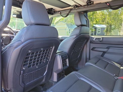 Used 2025 Ford Bronco Badlands AWD/4WD image 19