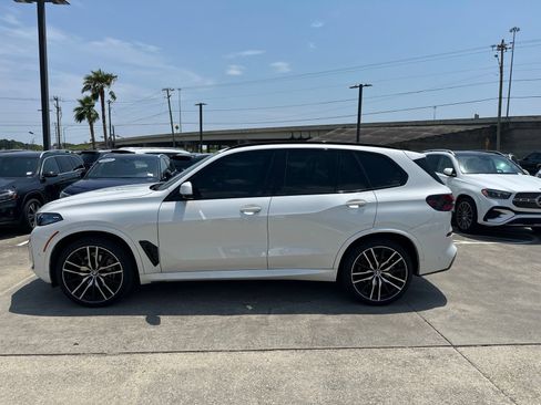Used 2026 BMW X5 sDrive40i w/ M Sport Package RWD image 1