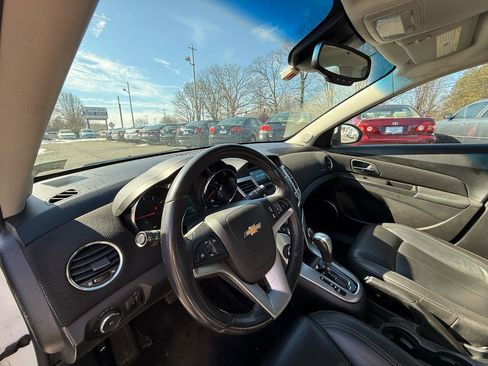 Used 2011 Chevrolet Cruze LTZ image 11
