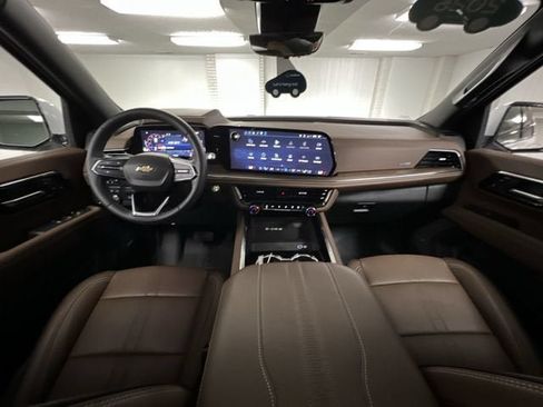 Certified 2025 Chevrolet Tahoe High Country AWD/4WD image 21