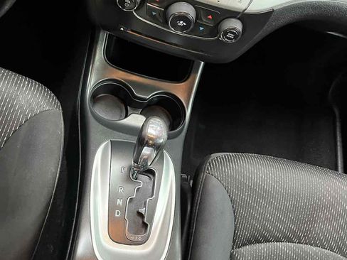 Used 2015 Dodge Journey American Value Package w/ Flexible Seating Group FWD image 18