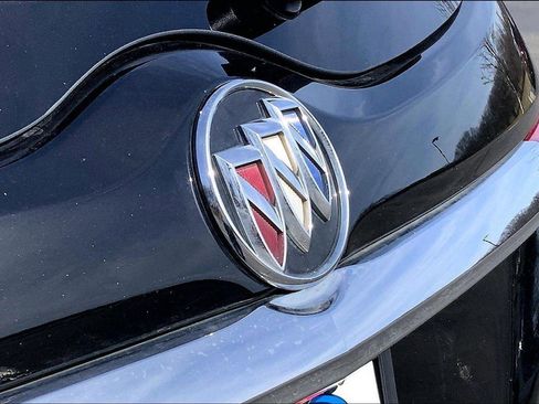 Used 2021 Buick Enclave Essence w/ Sport Touring Edition image 31