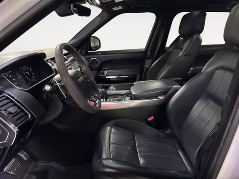 Used 2021 Land Rover Range Rover Sport HST image 13