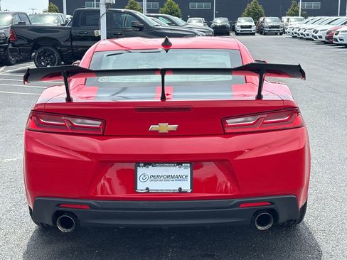 Used 2018 Chevrolet Camaro LS w/ Technology Package RWD image 4
